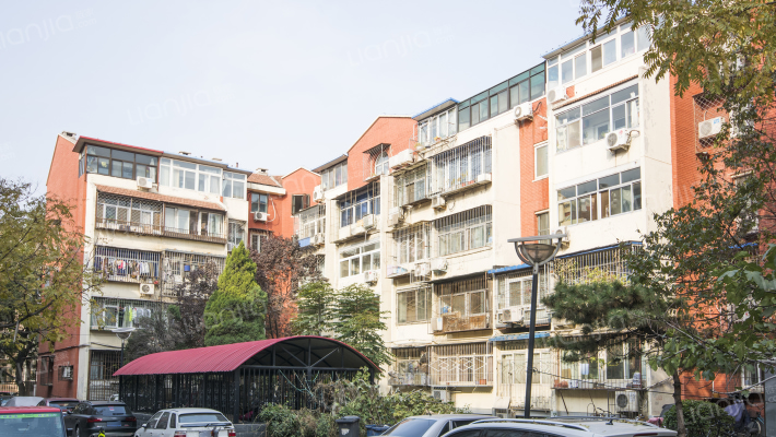 富国里小区外景图