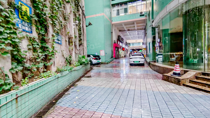 环球广场外景图