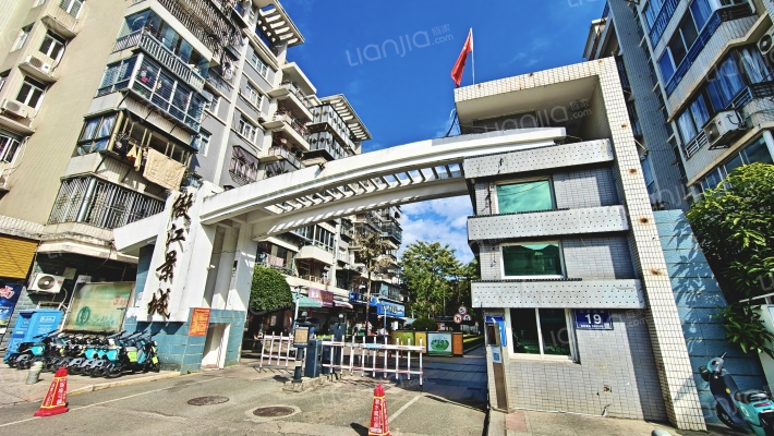 傲江景城外景图