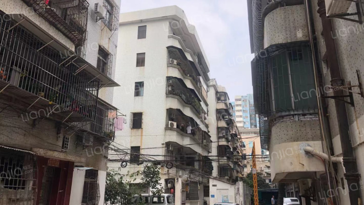 德政一街外景图