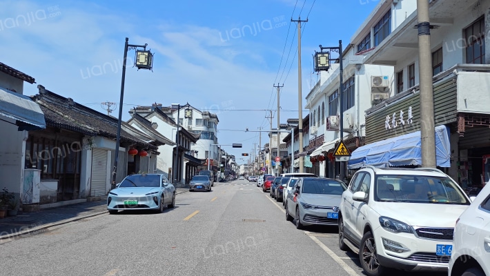 东新街外景图