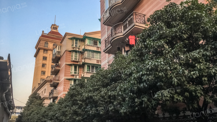 清江花园外景图