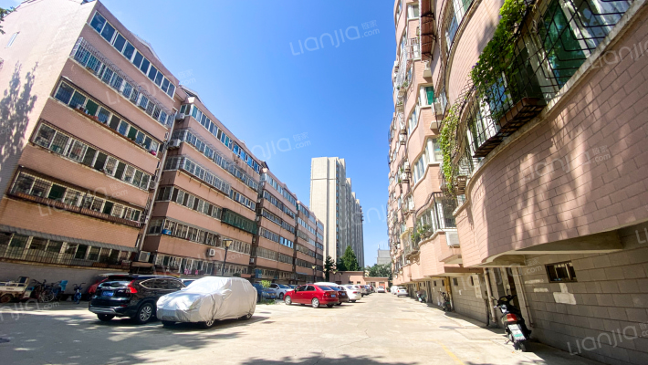 辛甸花园卫生局宿舍外景图