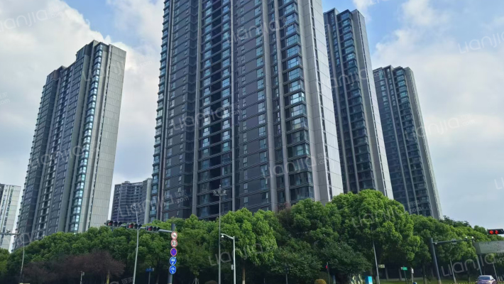 融创苏州壹号院西区外景图