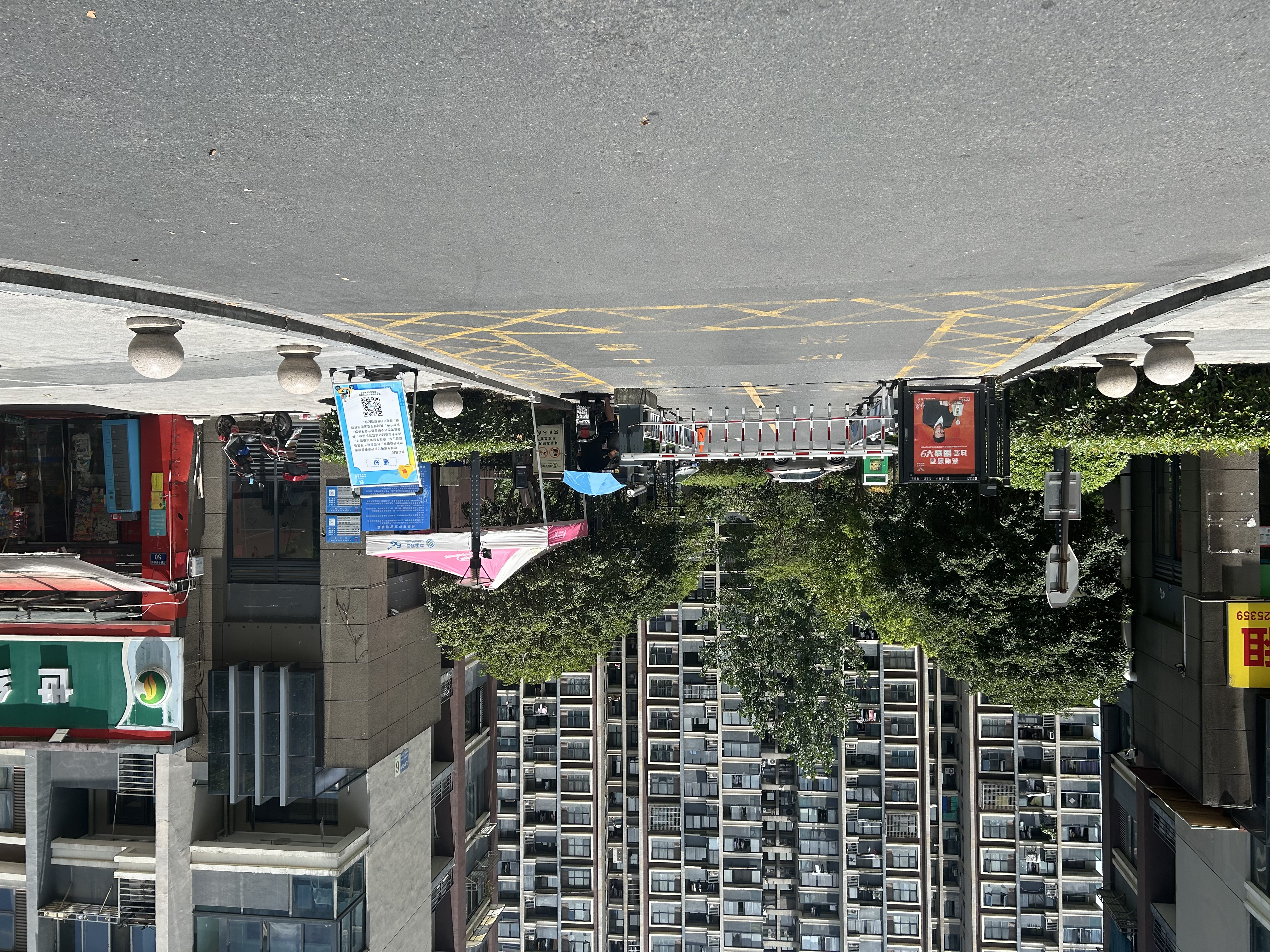  江畔云庐小区实景 17