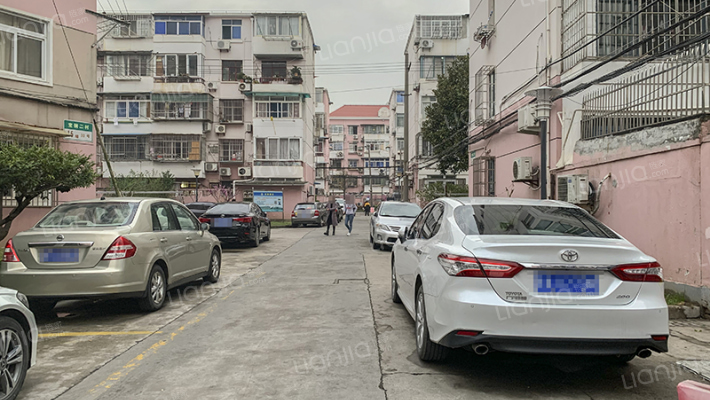 宝钢二村外景图