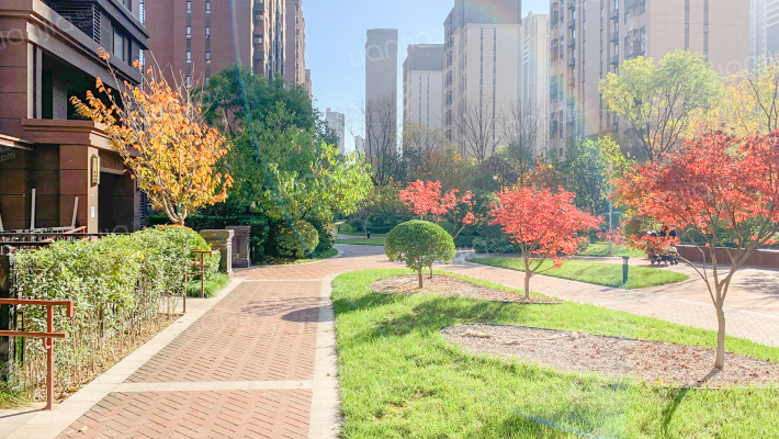 华远海蓝城五期外景图