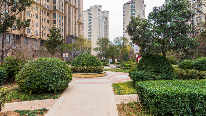 路砦花苑北院外景图