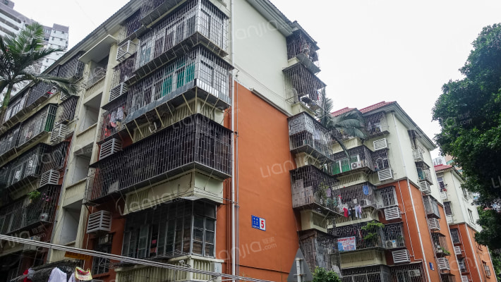 铁路小区外景图