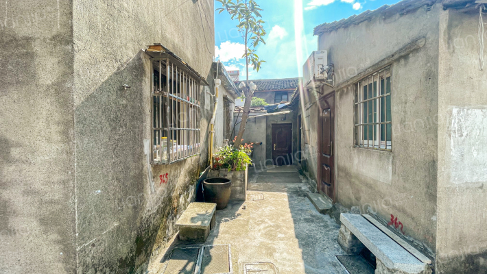 庄桥石道地外景图