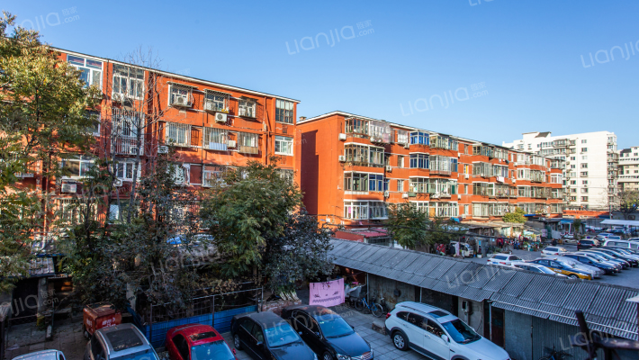 五爱屯西街外景图