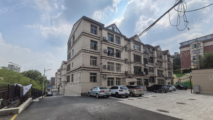 迎春花园外景图