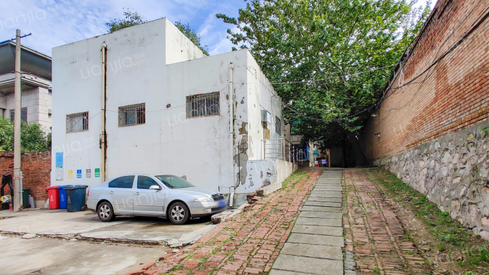 临潼区东环路工行家属楼外景图