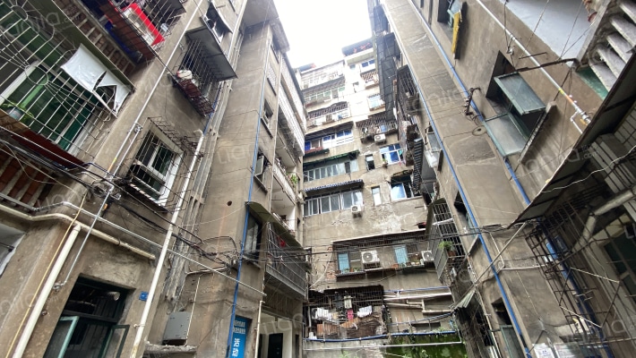 审计局员工宿舍外景图