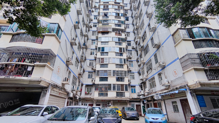 红鑫佳园外景图