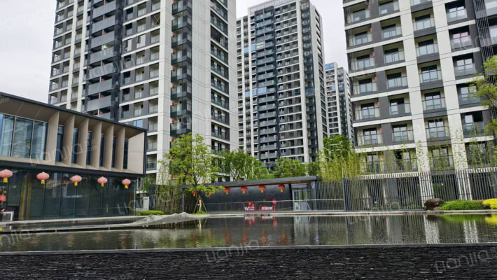 世茂国风源赋外景图