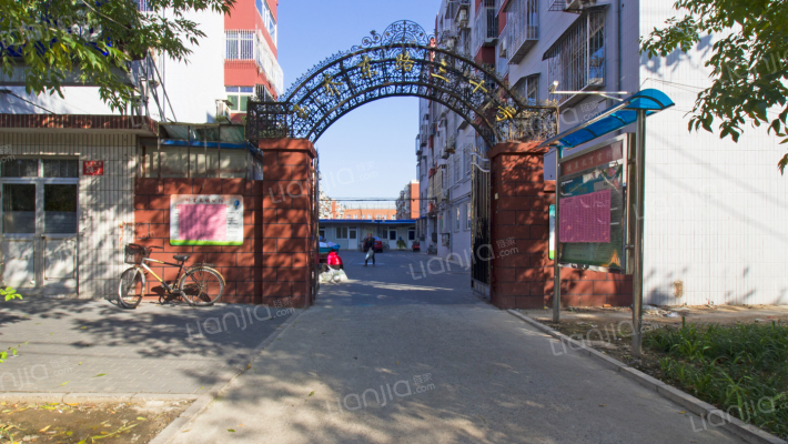 玉桥东路30号院外景图