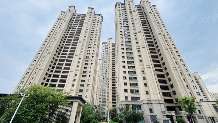 中交中央公元五期外景图