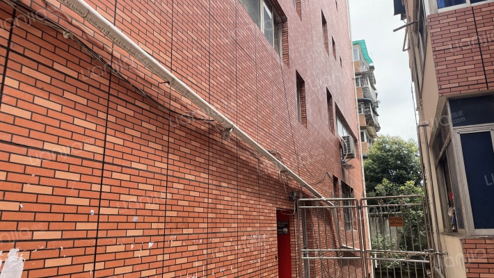 和平路110号外景图