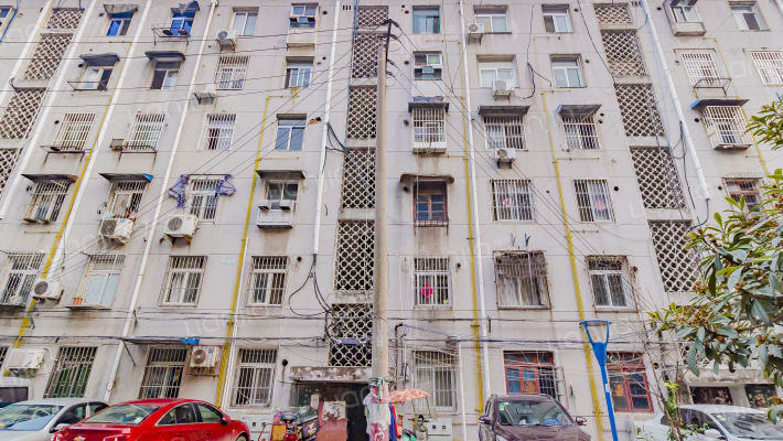 钢铁二村外景图