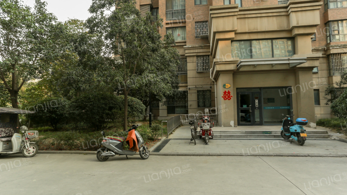 世纪花园外景图