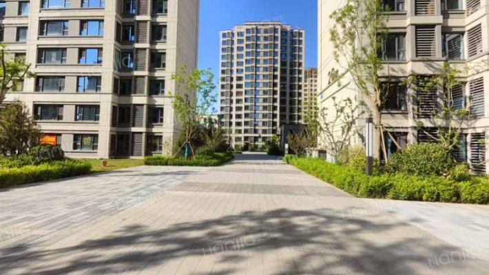 天津中梁公馆外景图