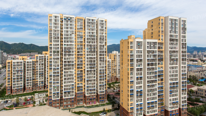 龙山家园5号院外景图