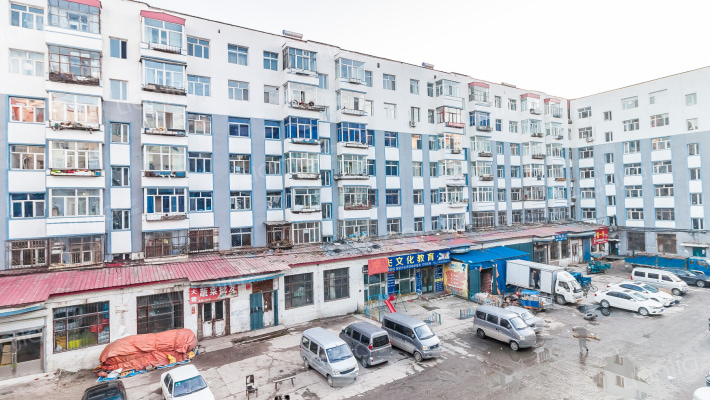 城管大队家属楼外景图