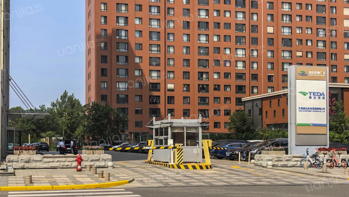 泰达金融广场外景图