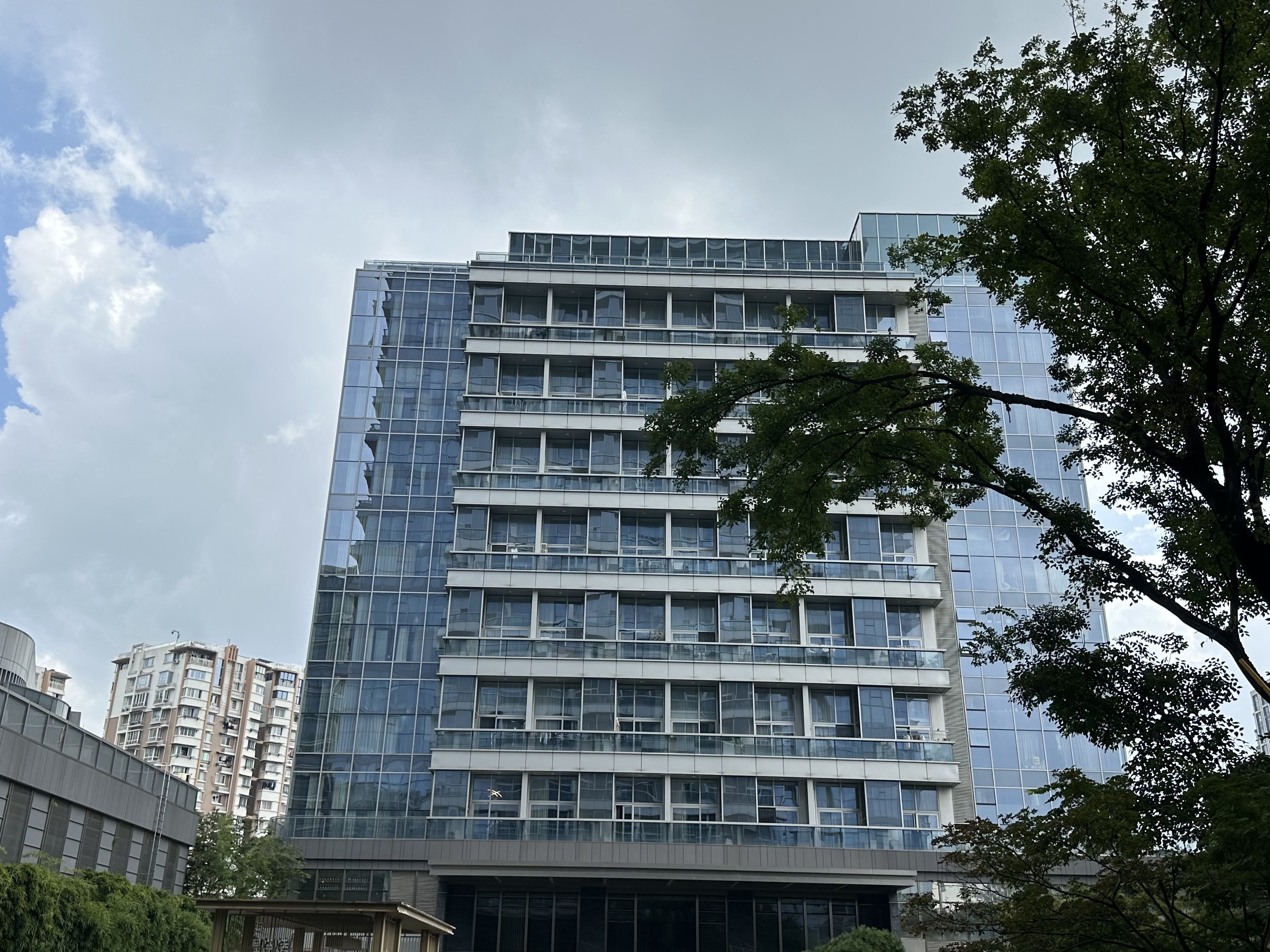 Starry City compound photo 4