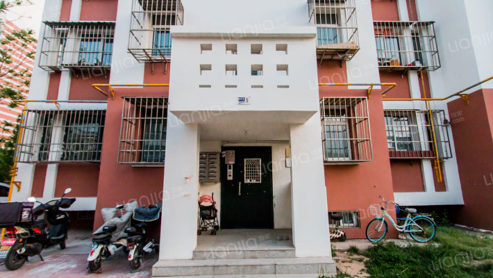 小镇西西里瑞民里外景图