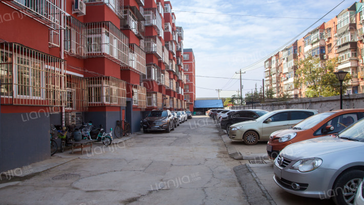 兴家小区外景图