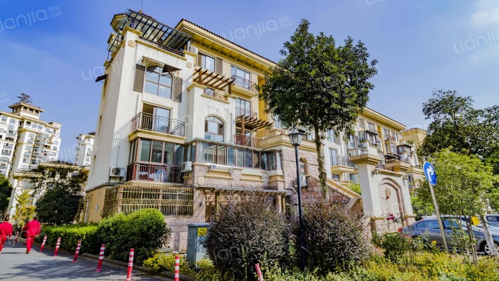 阳光西班牙外景图