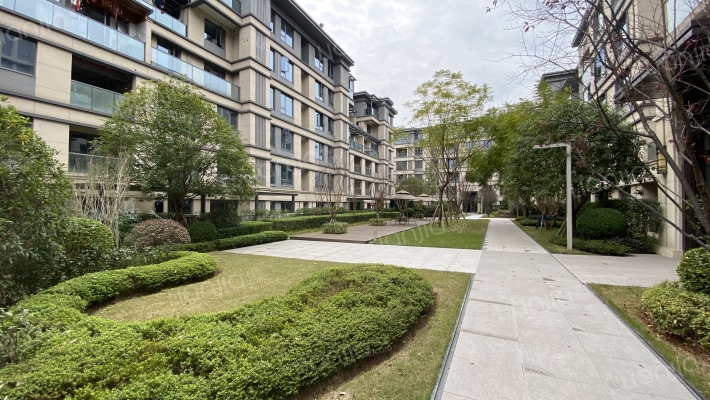 龙湖紫云赋南区外景图