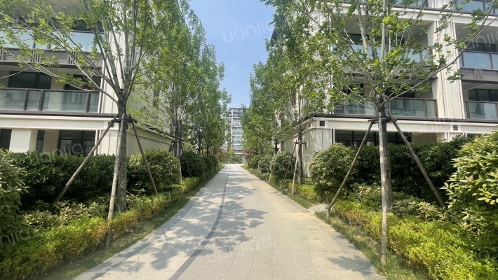 华新园爱乐之城外景图