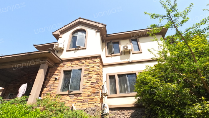 浙商会所别墅群外景图