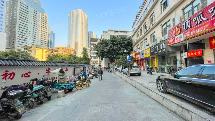 冠正大厦外景图