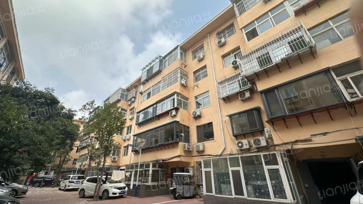 纬一路208号外景图