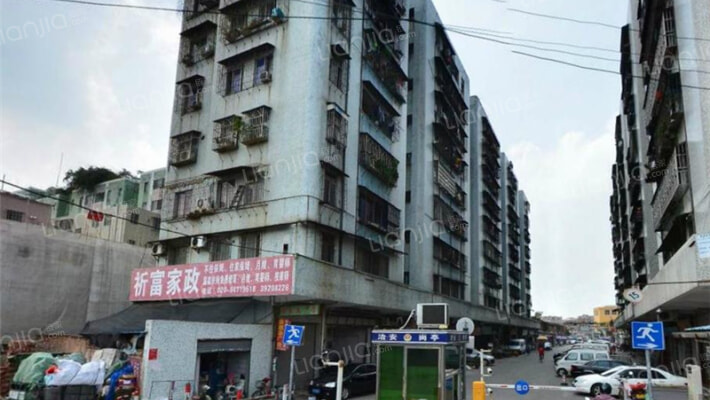 钟村商贸城外景图