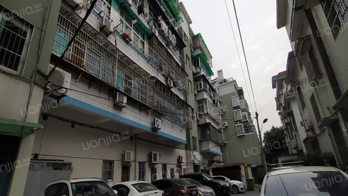 东兴路181号外景图