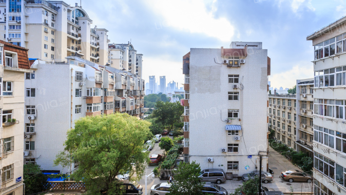 海洋地质所外景图