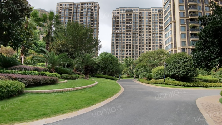 滨江万家名城一期外景图