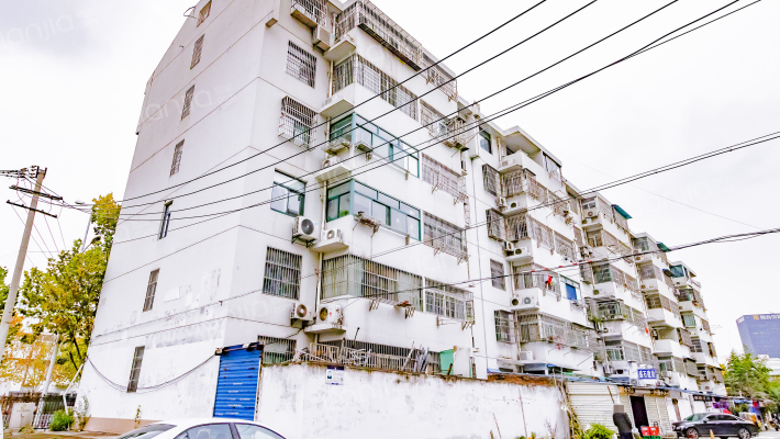 粮食二库宿舍外景图