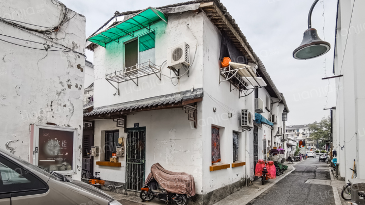 高士坊巷外景图