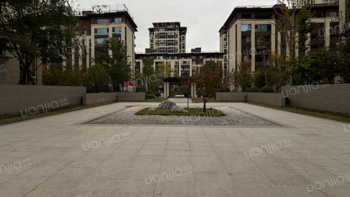 中国摩四期春藤佳苑外景图