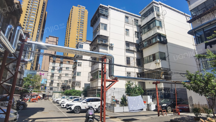 城东南路31号院外景图