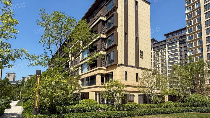 中梁国宾府外景图