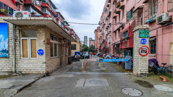 兴浦新村外景图