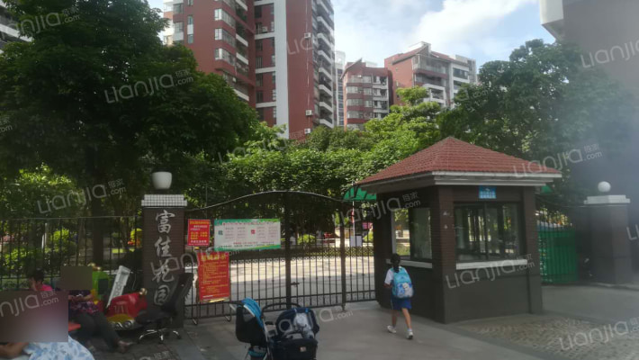 富佳花园外景图