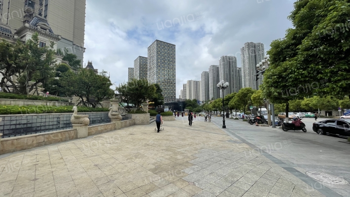 恒大中央广场外景图